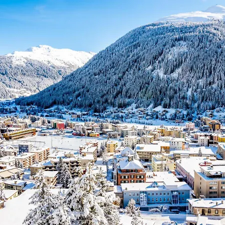 21 By Interhome Davos